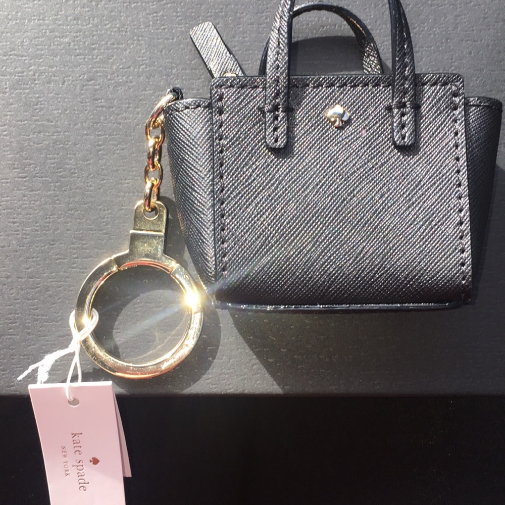 🆕 Kate spade Hayden coin purse
